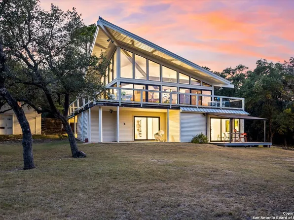 4250 Tanglewood Trl, Spring Branch, TX 78070