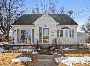 1806 1st Ave NE, Austin, MN 55912