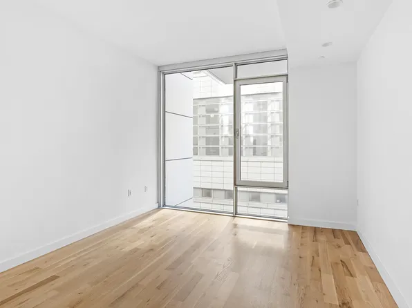 50 Franklin Street image 10 of 16