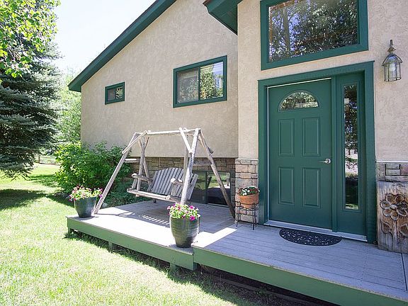 3rd image of 1470 Park Ct