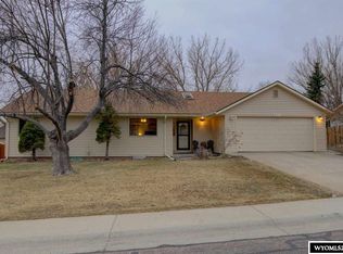 5121 E 15th St, Casper, WY 82609