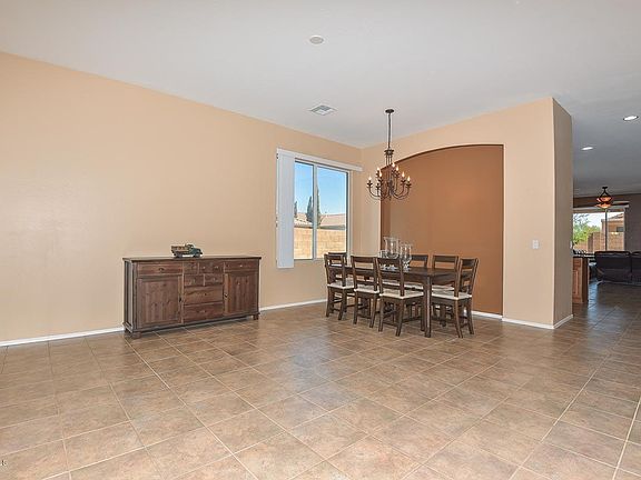 5th image of 8227 S 34th Ln