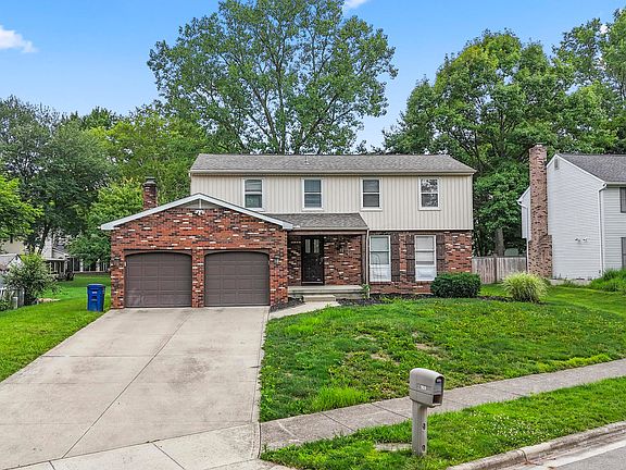 3rd image of 909 Prince William Ln