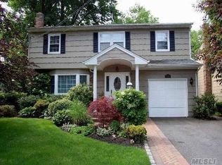 3364 Silverton Ave, Wantagh, NY 11793