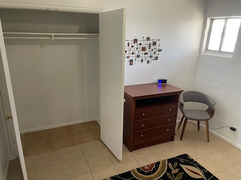 2nd Bedroom