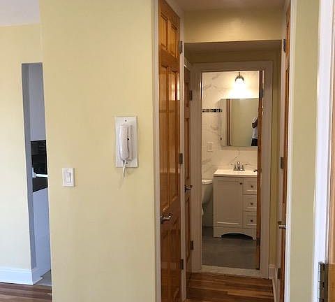 4th image of 8701 Midland Pkwy APT 6D