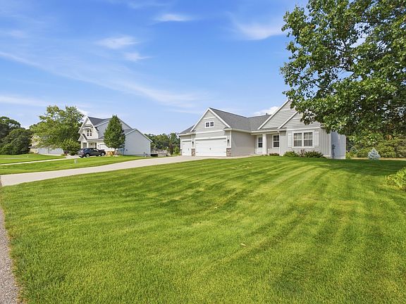 5th image of 2076 Poplar Ct