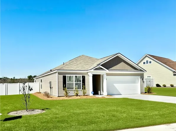 38 Autumns Wood Dr, Brunswick, GA 31525