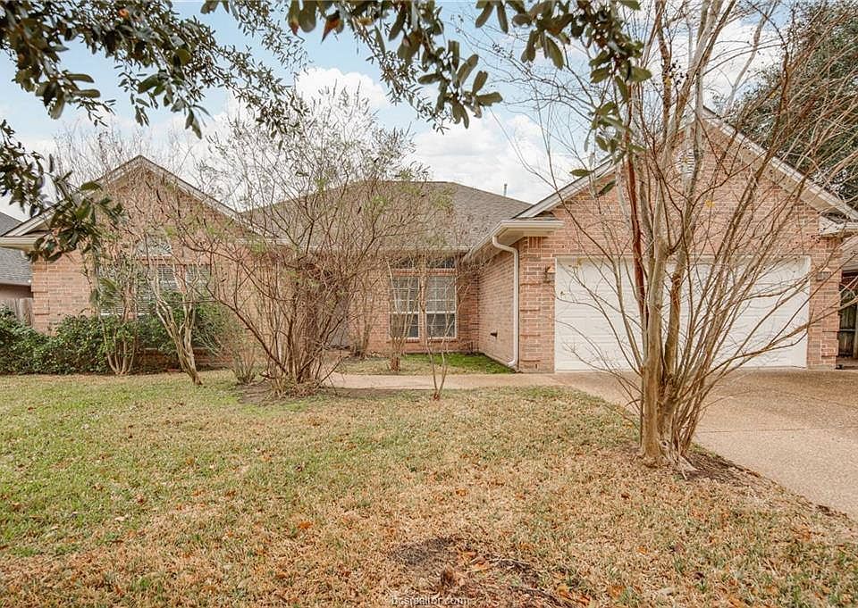 1st image of 306 Augsburg Ln