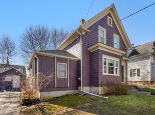 11 Elm St, Maynard, MA 01754