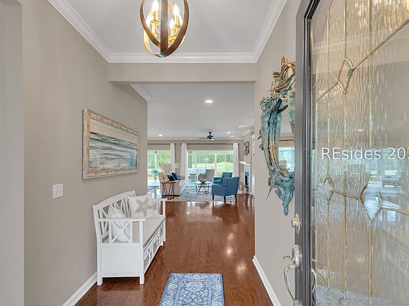 5th image of 655 Cypress Hills Dr