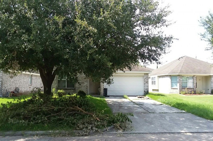 1st image of 2618 Tinas Terrace Dr