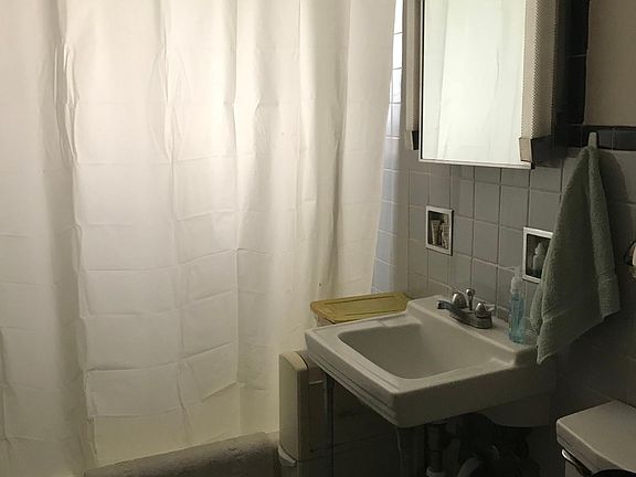 2nd image of 5900 N Odell Ave APT 7