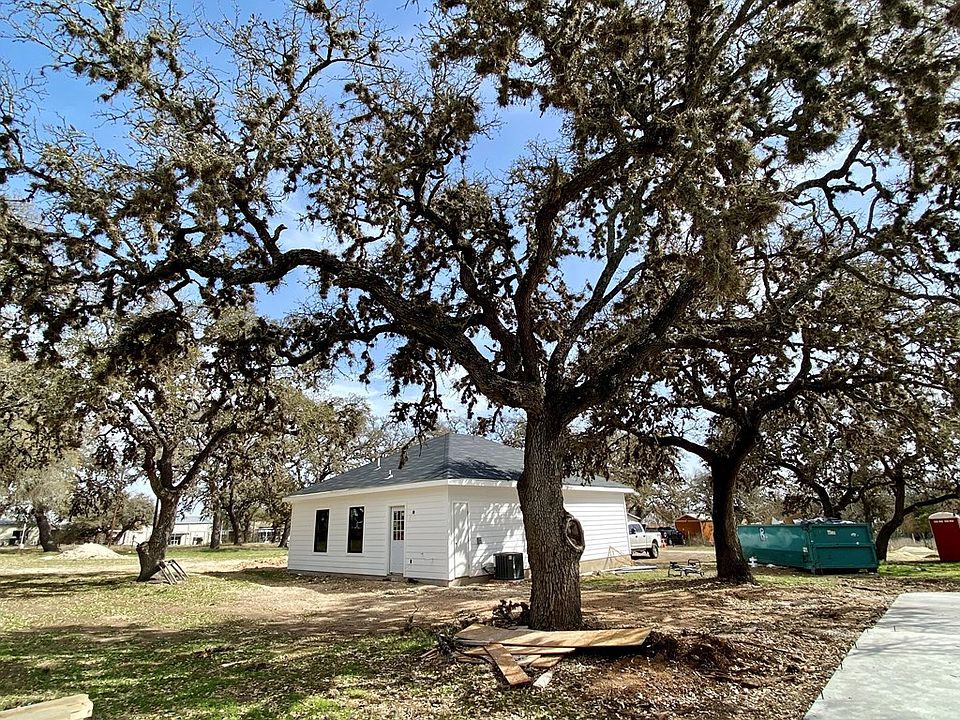 2nd image of 1004 N 12th St