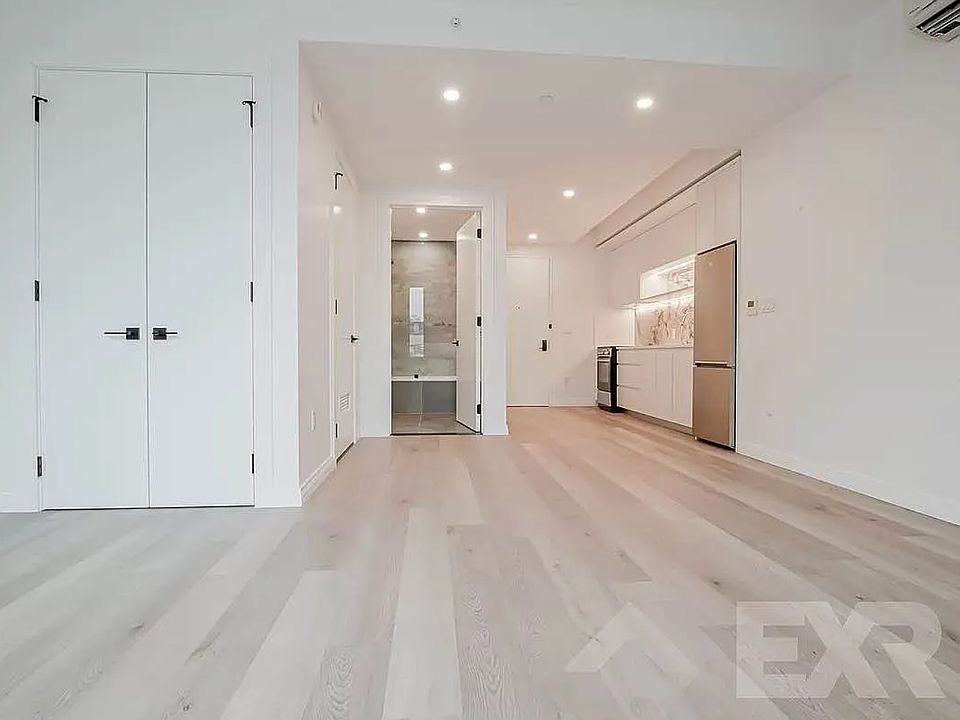 1st image of 957 Atlantic Ave #505
