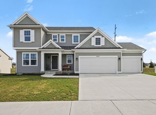 8050 Placid Waters Dr #127, Allendale, MI 49401