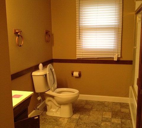 5th image of 114 Lee Dr