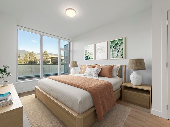 5th image of 755 Harbourside Dr #307