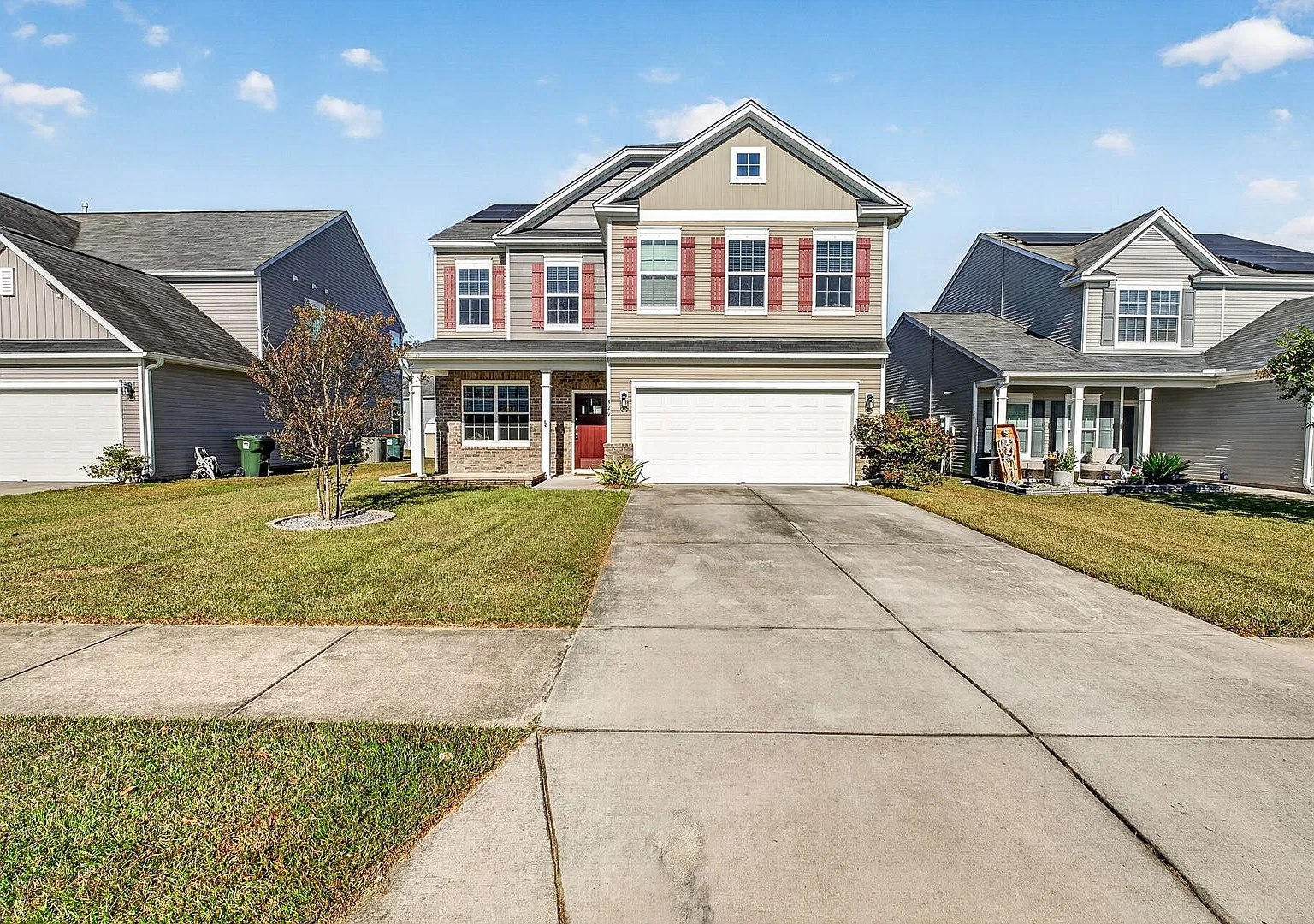 Spacious Two-Story Home in Cypress Grove — Photo 1