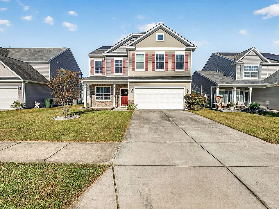 320 Silverleaf Ln