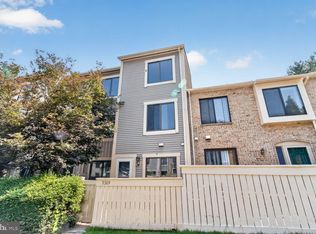 9305 Bathgate Ct, Gaithersburg, MD 20886
