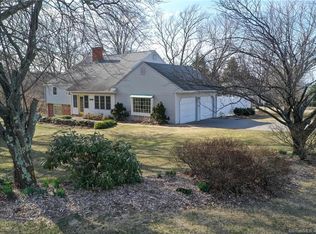 7 Cider Mill Rd, Glastonbury, CT 06033