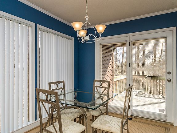 5th image of 5401 Rolling Meadow Ct