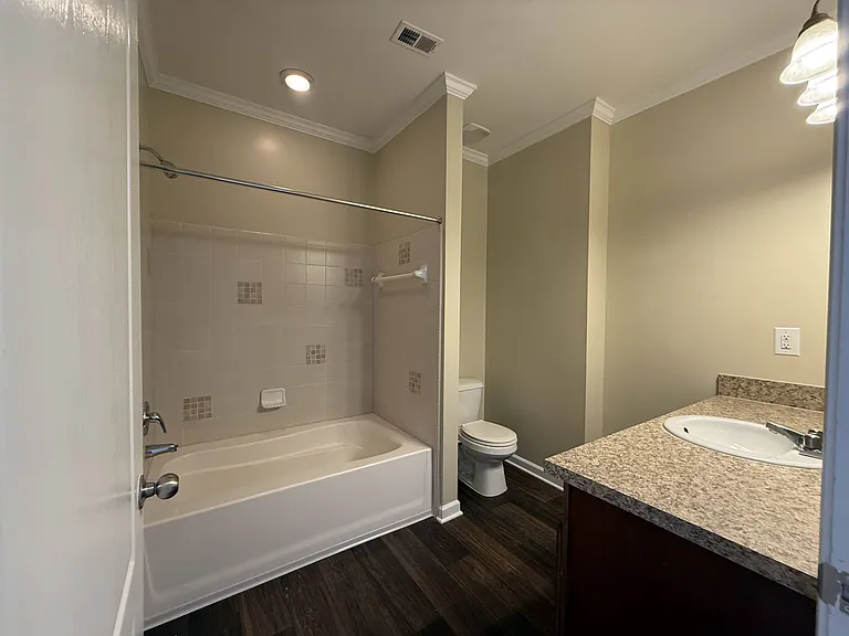 Wesley Kensington Apartments at Stonecrest — Photo 579