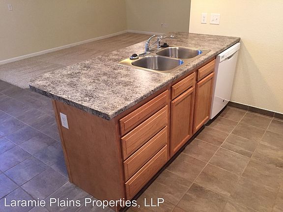 4th image of 1407 E Flint St APT 11