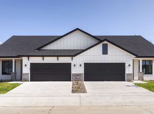 1609 Garland Ave, Ankeny, IA 50021