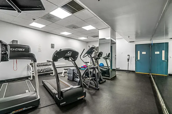 Rented by LW 21 LLC | media 38