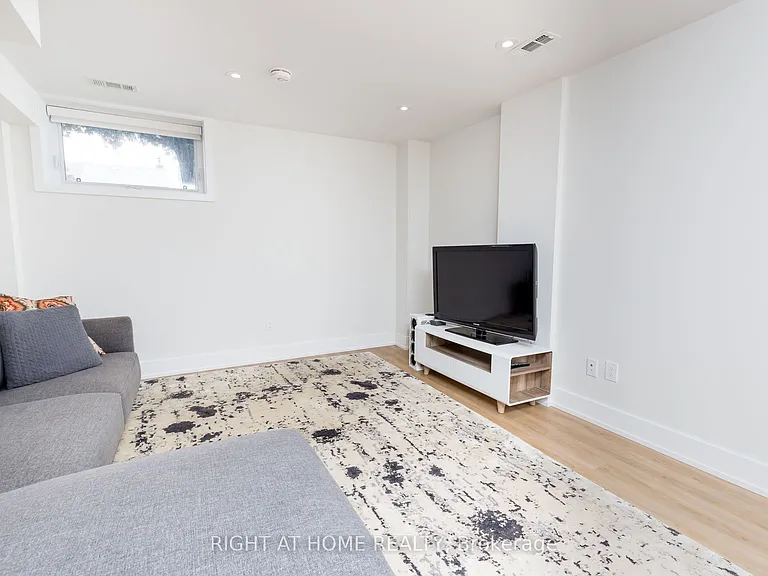 171 Gilbert Ave — Photo 23