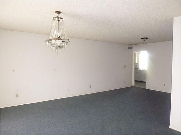 3rd image of 1824 Andalucia Dr