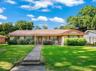 303 Wes Michael Rd, Bonham, TX 75418