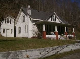 188 Simerly Creek Rd, Hampton, TN 37658