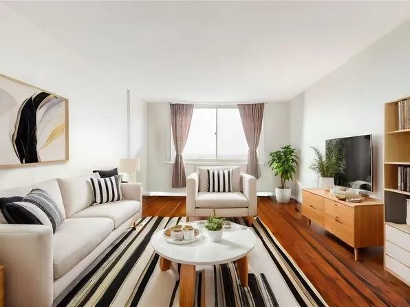 118-18 Union Turnpike #12A, Kew Gardens, NY 11415