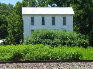 9893 County Road 410, Hannibal, MO 63401