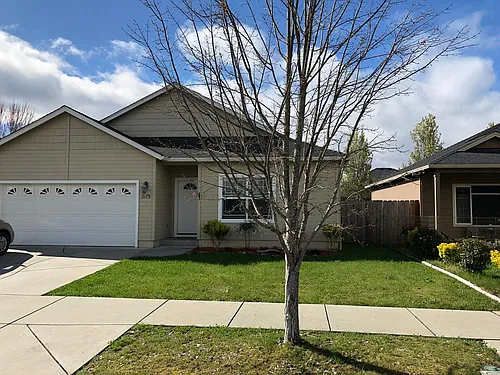 2179 Shane Way Photo 1