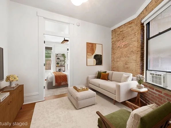 715 9th Ave APT 3RN, New York, NY 10019
