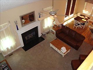 4th image of 1115 Berwyn Ln