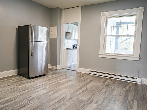 2nd image of 5112 Craig Ave #2