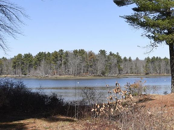 5th image of 21 Clearwater Drive #21