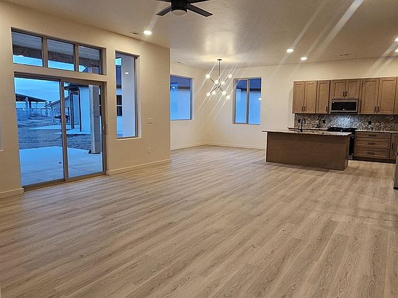 4th image of 3117 Marlin Ct