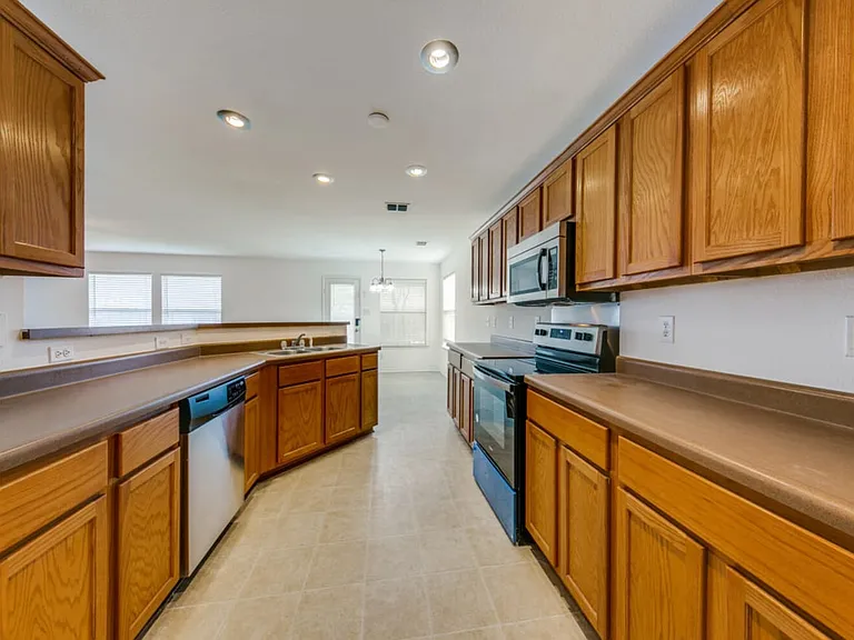 331 Lucille — Photo 5
