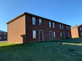 716 Candlewood Dr #4, Berea, KY 40403