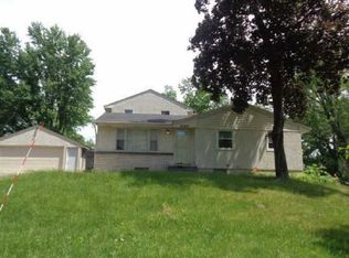 6380 Edgewood Ave, Woodbury, MN 55125