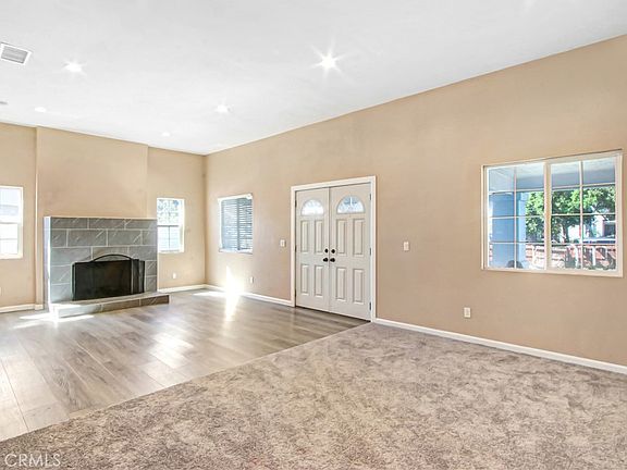3rd image of 2249 Serrano Rd