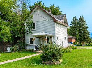 179 7th St, Midland, ON L4R3Z3