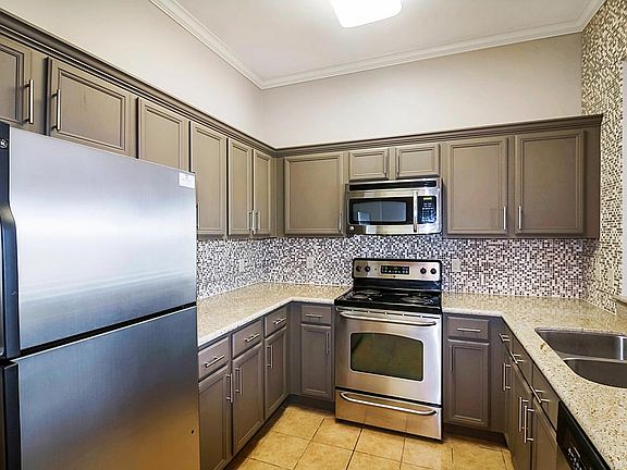 3rd image of 201 Settlers Trace Blvd APT 4402