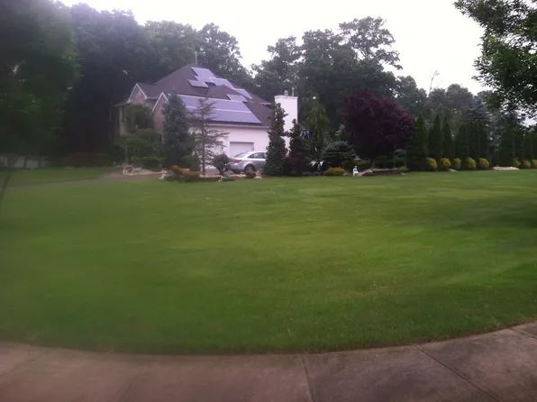 41 Bridgewater Ct, Jackson, NJ 08527